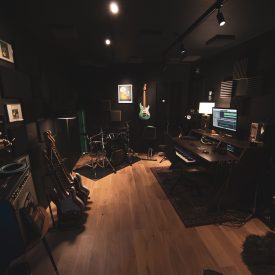 Vue d'ensemble du black studio de Jérôme THIERRY