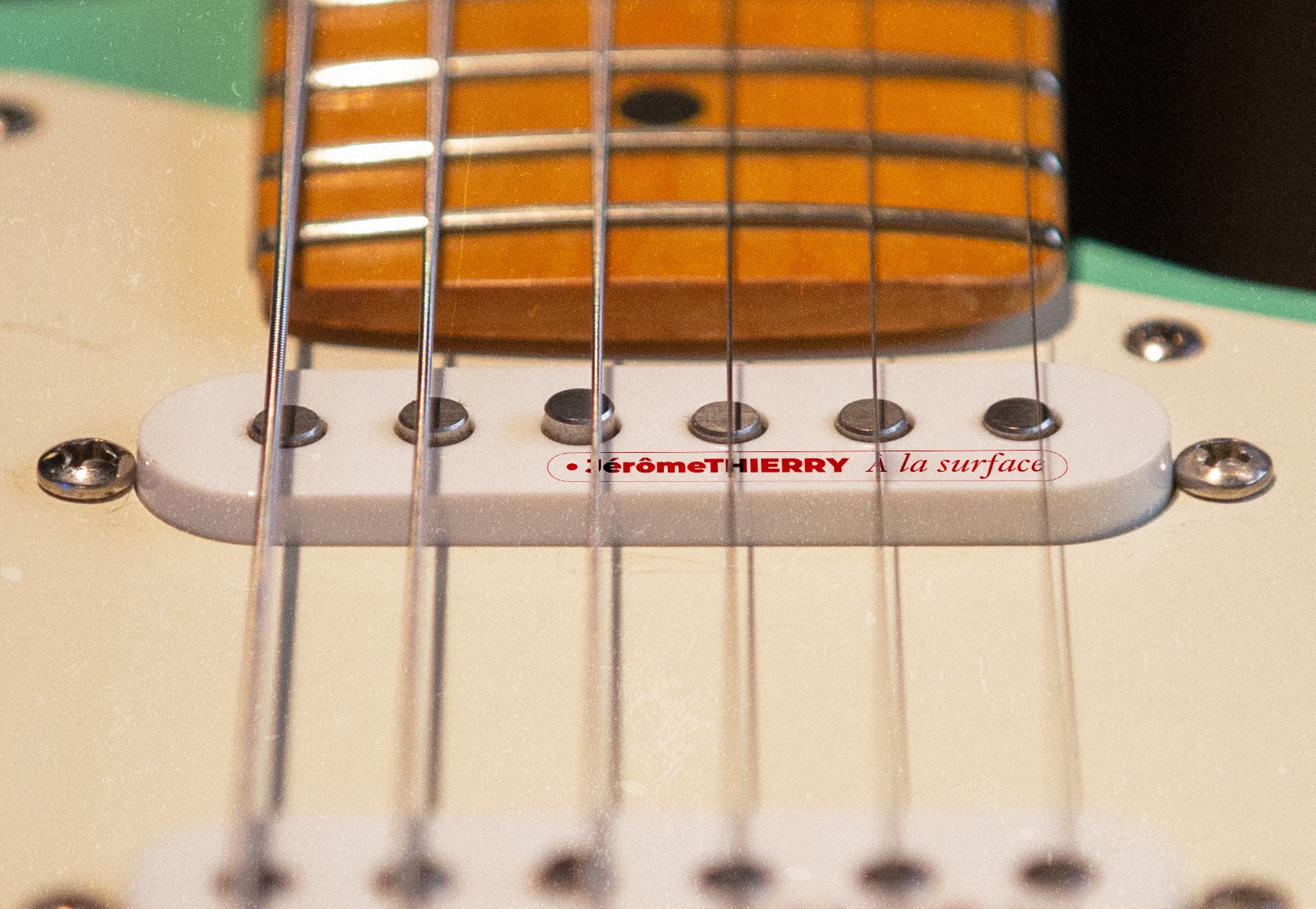 Aperçu de la pochette de l'album de Jérôme THIERRY « À la surface »