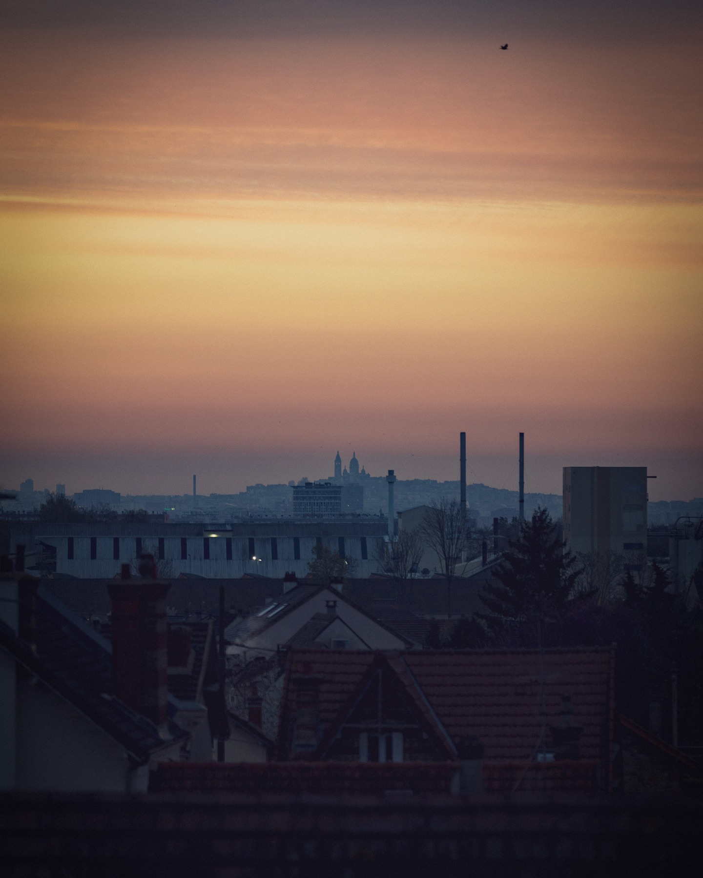 Encore un matin...mais pas pour rien 😉
Je ne me lasse pas de ces levers du soleil sur Paris 🤗

#paris #sacrecoeur #sunrise #montmartre #leverdusoleil