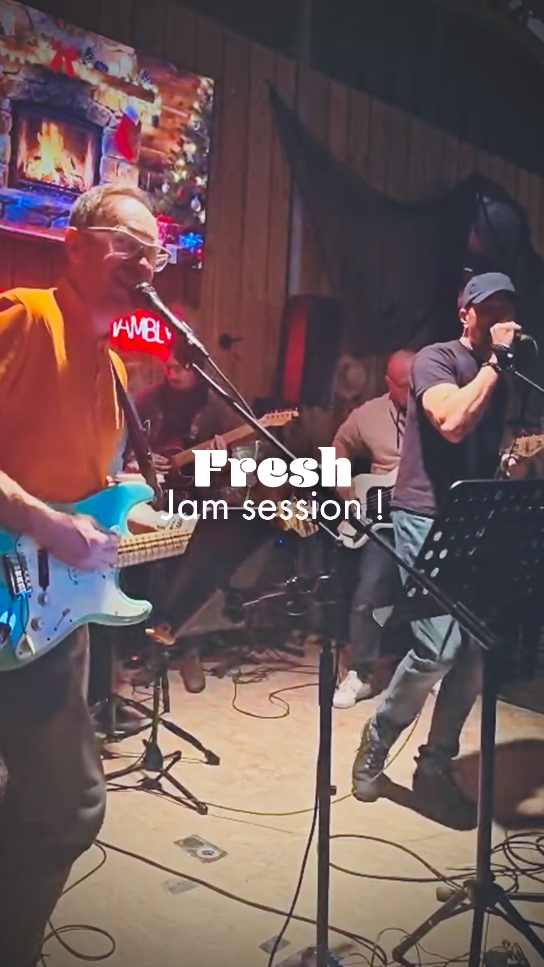 Une chouette session funky pour démarrer cette jam à La Guinguette !
Merci @dan_eliakim, @guillaume.viollet, @mjphotography.fr, @jnono60, @arnaud_music.drum.percu